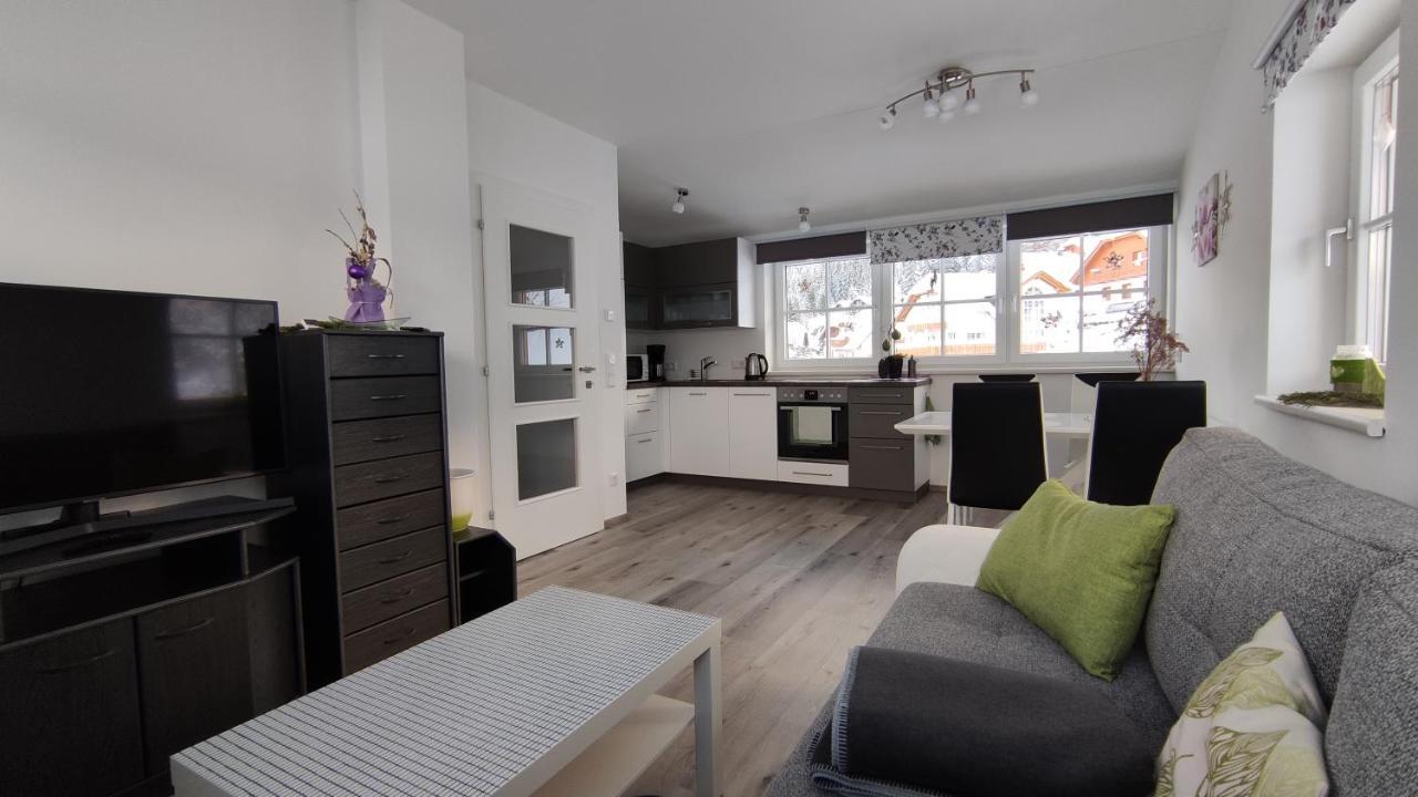 Appartements Fanny 圣玛加里森 外观 照片
